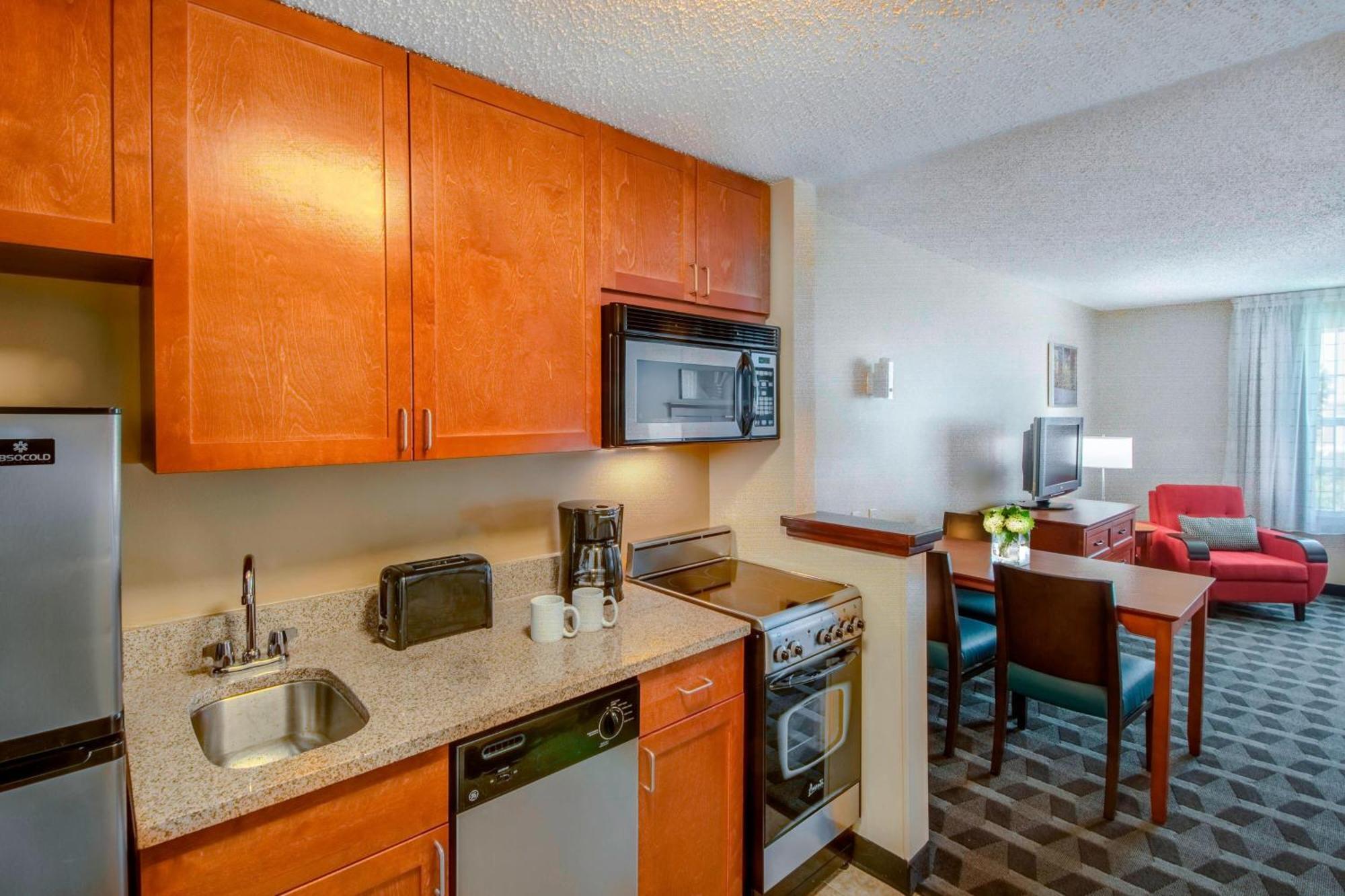 לינטיקום Towneplace Suites By Marriott Baltimore BWI Airport מראה חיצוני תמונה