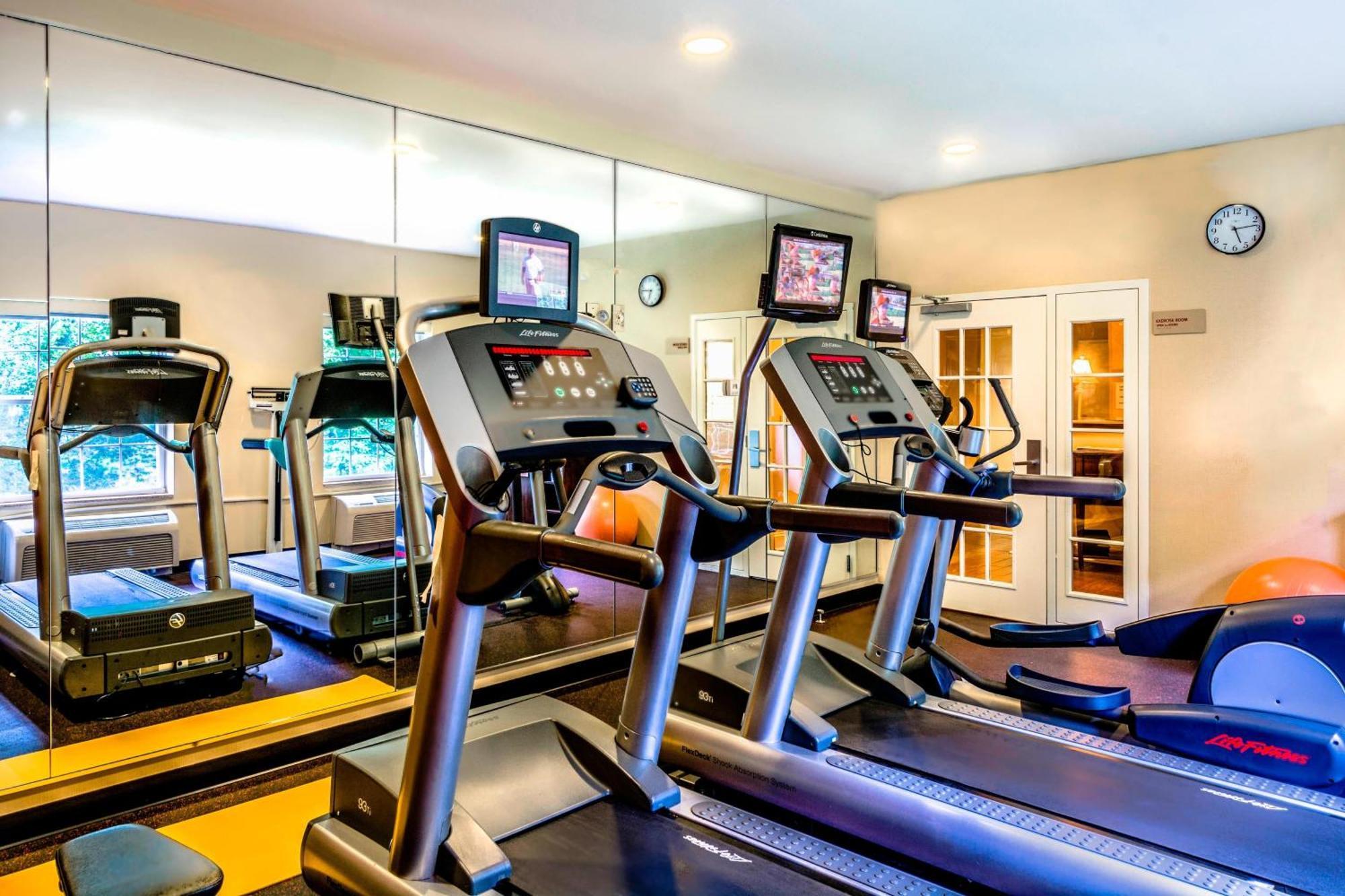 לינטיקום Towneplace Suites By Marriott Baltimore BWI Airport מראה חיצוני תמונה