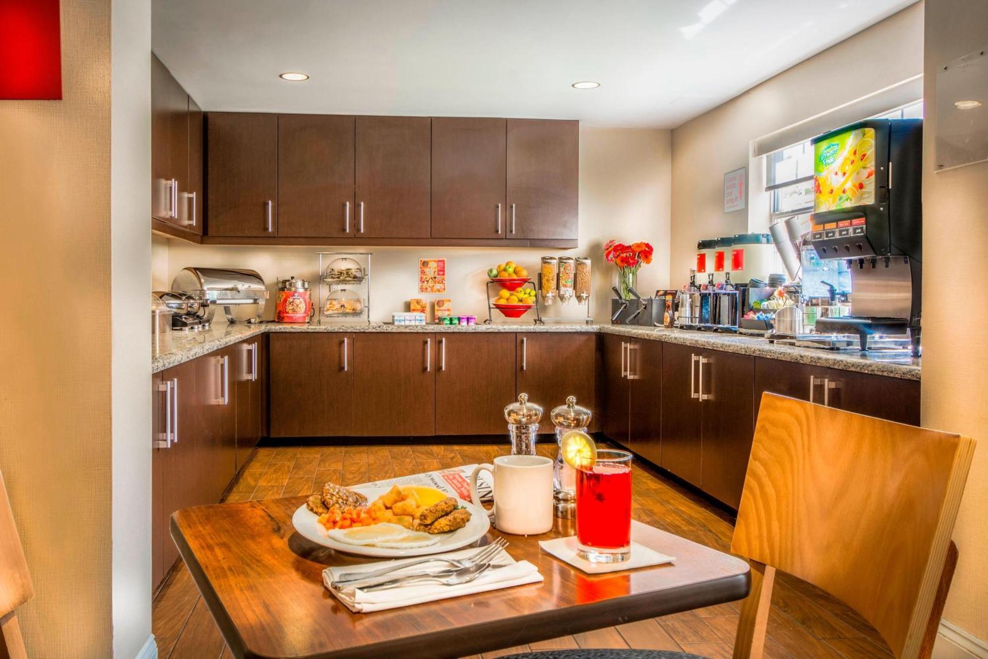 לינטיקום Towneplace Suites By Marriott Baltimore BWI Airport מראה חיצוני תמונה